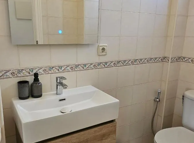 Marbella Benamara 3 * Εστεπόνα